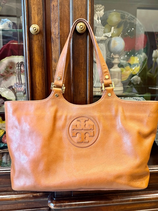 Tory Burch Handbags - Tory Burch Cognac Leather Logo Tote